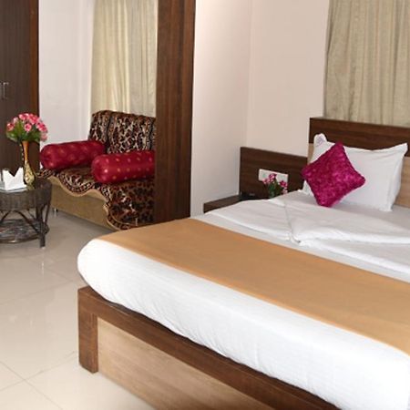 Hotel New Bell Inn Bangalore Exteriör bild