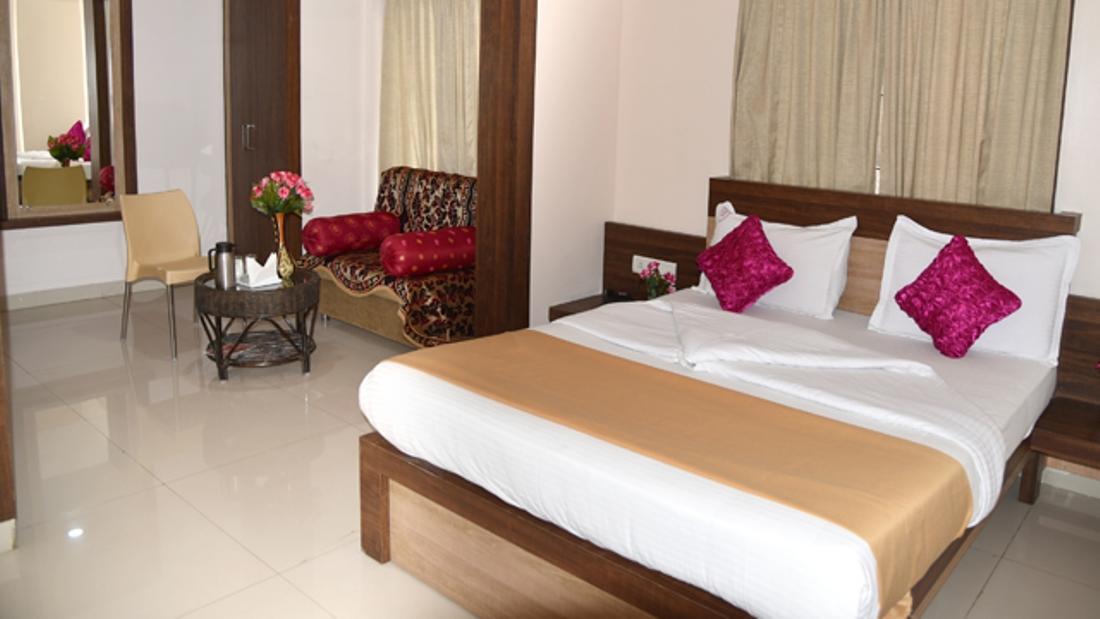 Hotel New Bell Inn Bangalore Exteriör bild
