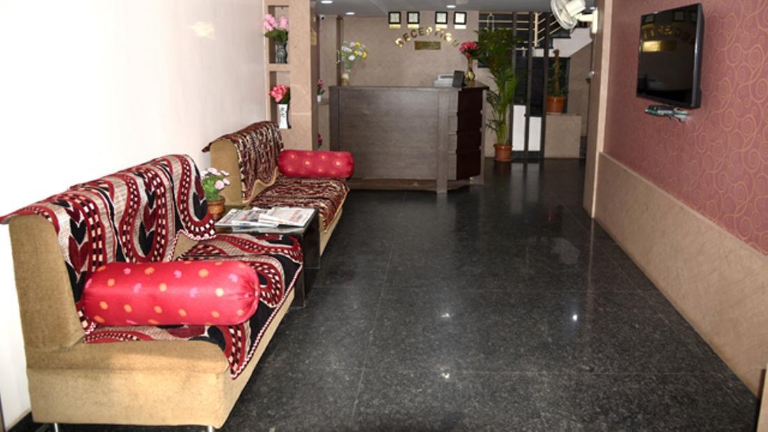 Hotel New Bell Inn Bangalore Exteriör bild